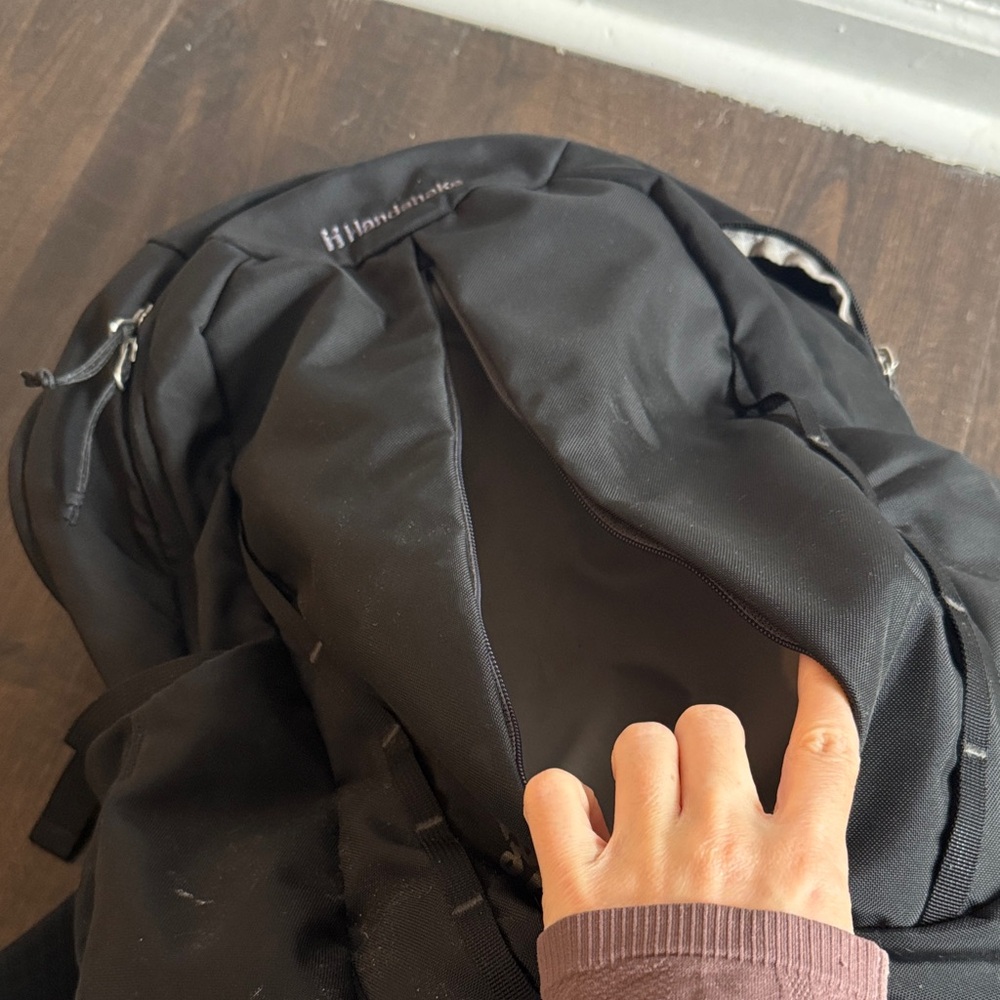 Patagonia Black m Everyday Backpack with External Loops - Picture 5 of 5